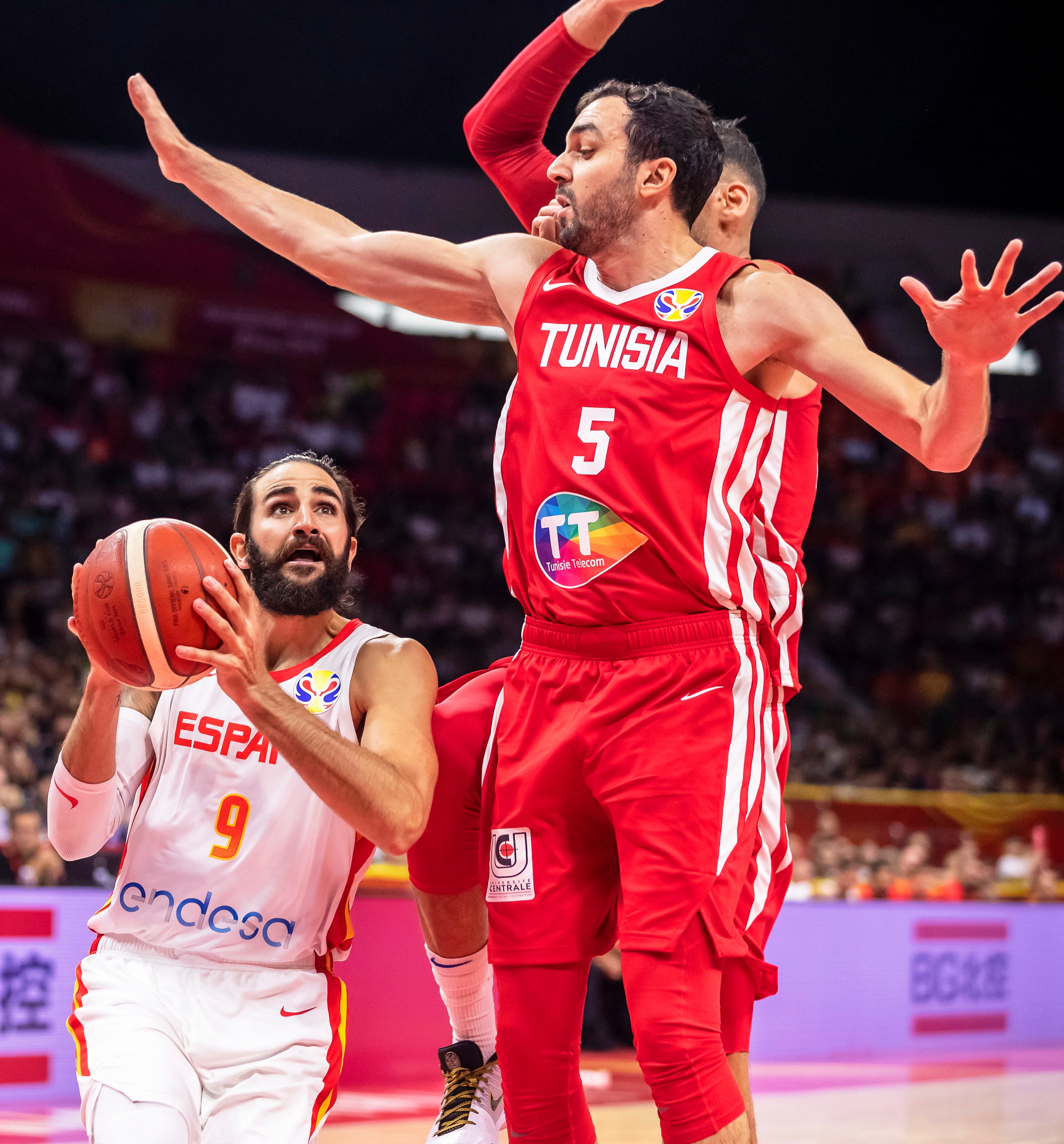España empieza con un rotundo triunfo ante Túnez en el Mundial (101-62) España empieza con un rotundo triunfo ante Túnez en el Mundial (101-62)