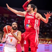 Ricky Rubio penetra a canasta Ricky Rubio penetra a canasta