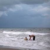 Tormentas en las playas por la llegada del huracán Dorian