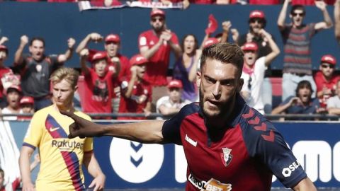 Roberto Torres celebra su gol ante Osasuna