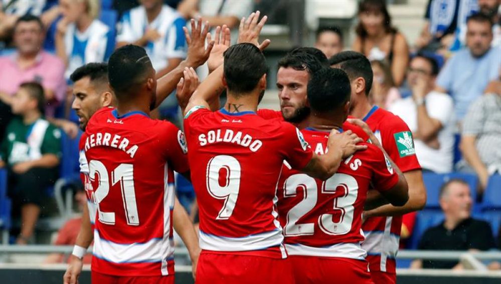 El Granada celebra un gol ante el Espanyol