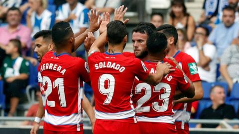 El Granada celebra un gol ante el Espanyol