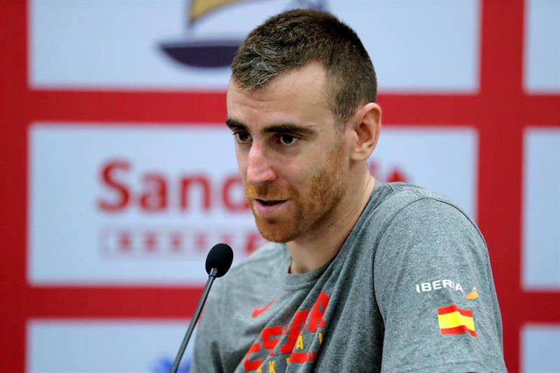 Víctor Claver: "Todavía tenemos que llegar al momento más óptimo" Víctor Claver: "Todavía tenemos que llegar al momento más óptimo"