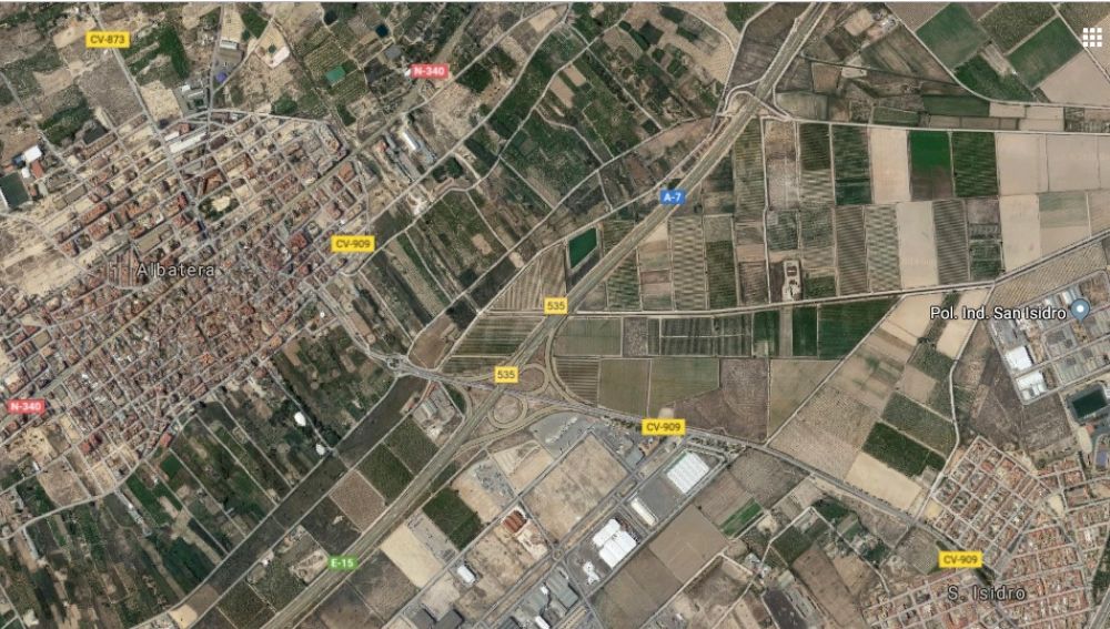 Vista satélite de la A-7 a su paso por el municipio de San Isidro.
