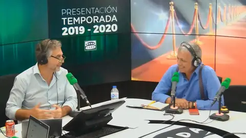 Carlos Alsina y Juan Ramón Lucas en la presentación de la temporada de Onda Cero 2019/2020 Carlos Alsina y Juan Ramón Lucas en la presentación de la temporada de Onda Cero 2019/2020