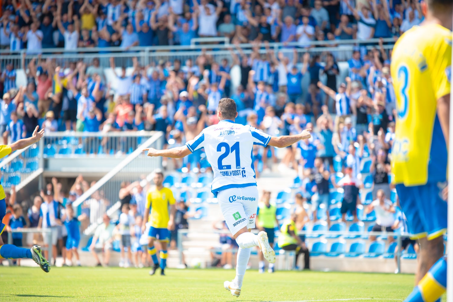 Arturo Rodríguez, jugador del Baleares: "Marcar el gol de la victoria en el Estadi Balear ha sido un inicio perfecto" Arturo Rodríguez, jugador del Baleares: "Marcar el gol de la victoria en el Estadi Balear ha sido un inicio perfecto"