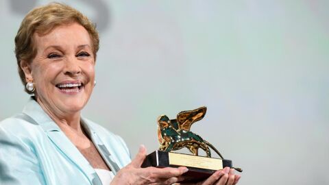 Julie Andrews, Le&oacute;n de Oro en Venecia