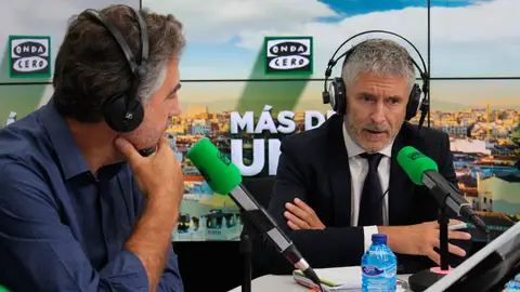 El ministro Fernando Grande-Marlaska durante una entrevista con Carlos Alsina El ministro Fernando Grande-Marlaska durante una entrevista con Carlos Alsina