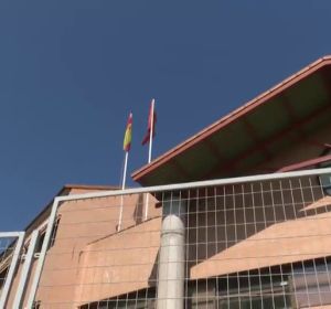 La 'vuelta al cole': ¿con o sin uniformes escolares en los colegios públicos? La 'vuelta al cole': ¿con o sin uniformes escolares en los colegios públicos?