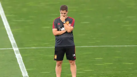 Robert Moreno, durante un entrenamiento de la Selección Robert Moreno, durante un entrenamiento de la Selección
