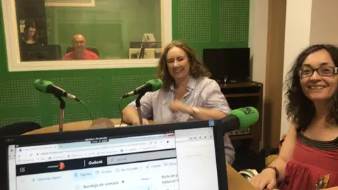 Tertulia en femenino Tertulia en femenino
