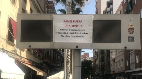 El sistema de informaci&oacute;n de las paradas de autob&uacute;s sigue sin funcionar