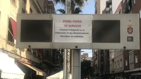 El sistema de información de las paradas de autobús sigue sin funcionar El sistema de información de las paradas de autobús sigue sin funcionar