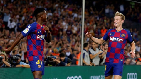 Ansu Fati, con De Jong