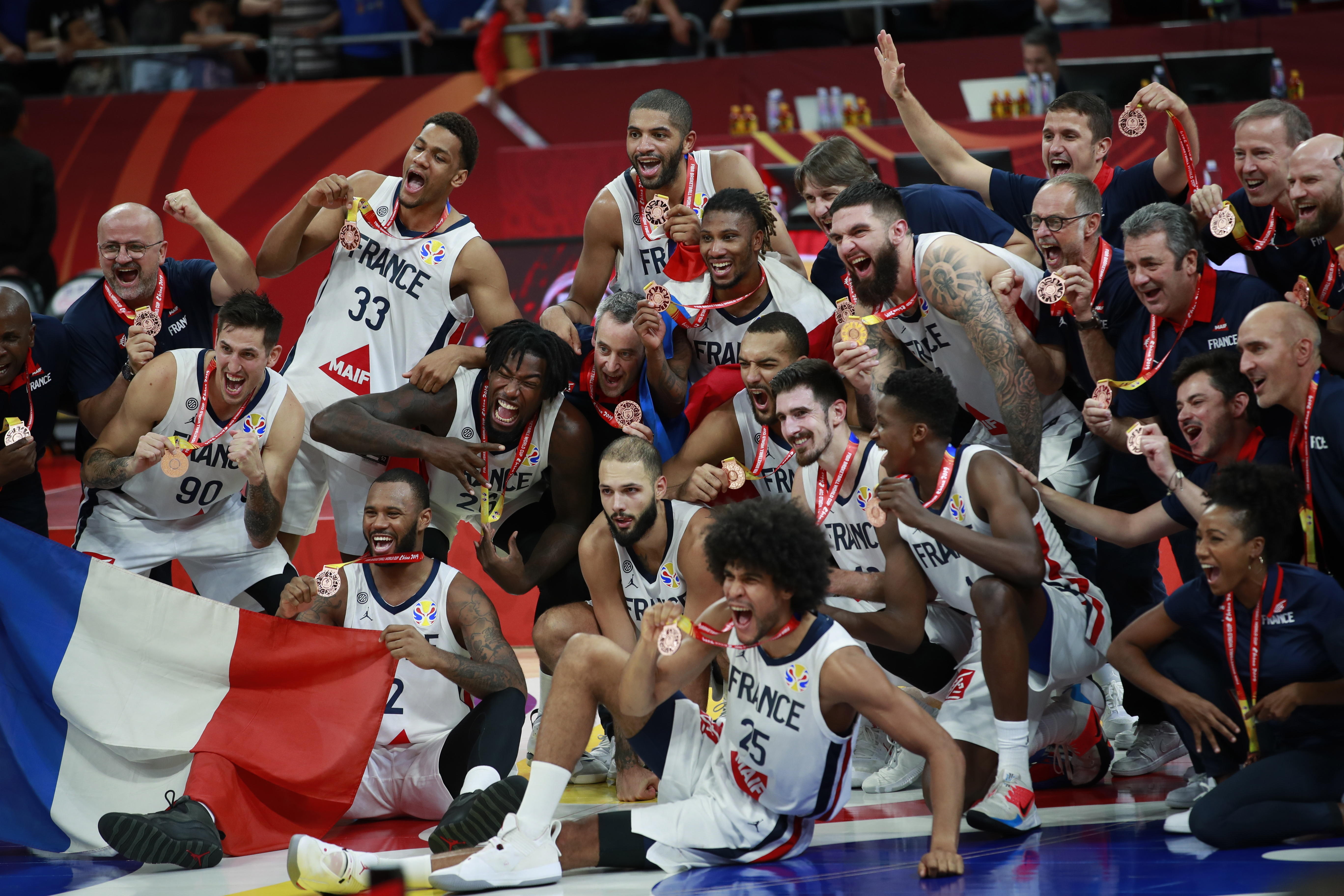 Francia repite bronce mundialista contra una Australia venida a menos Francia repite bronce mundialista contra una Australia venida a menos