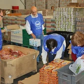 El Banco de Alimentos El Banco de Alimentos