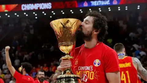 Sergio Llull celebra la victoria de España Sergio Llull celebra la victoria de España