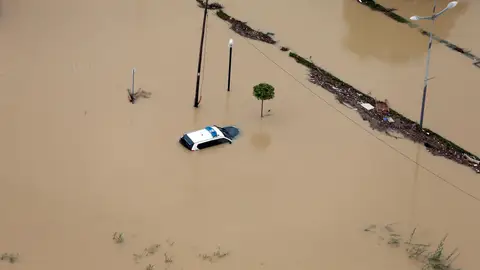 magen aérea de la ciudad de Dolores (Alicante) inundada a causa del desbordamiento del río Segura por la Gota Fría magen aérea de la ciudad de Dolores (Alicante) inundada a causa del desbordamiento del río Segura por la Gota Fría