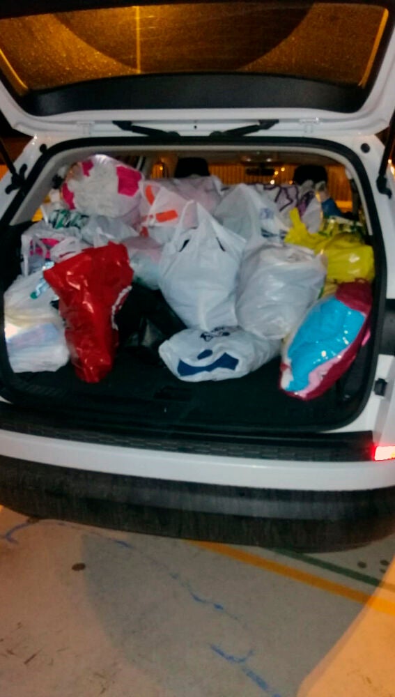 Ayuda recogida en Elche para los damnificados por la DANA en la Vega Baja.