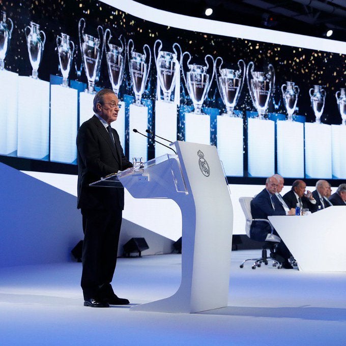 Florentino Pérez: "Debemos trabajar para que el Clásico siga siendo un referente" Florentino Pérez: "Debemos trabajar para que el Clásico siga siendo un referente"