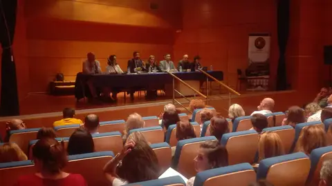 La consejera de Educación ha mantenido una reunión con los directores de los centros escolares de la provincia La consejera de Educación ha mantenido una reunión con los directores de los centros escolares de la provincia