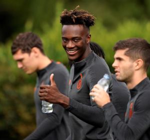 El Chelsea, rival del Valencia, en un entrenamiento. El Chelsea, rival del Valencia, en un entrenamiento.