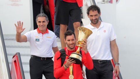 laSexta Deportes (16-09-19) La selecci&oacute;n de baloncesto ofrece el trofeo de campeones del mundo a la afici&oacute;n