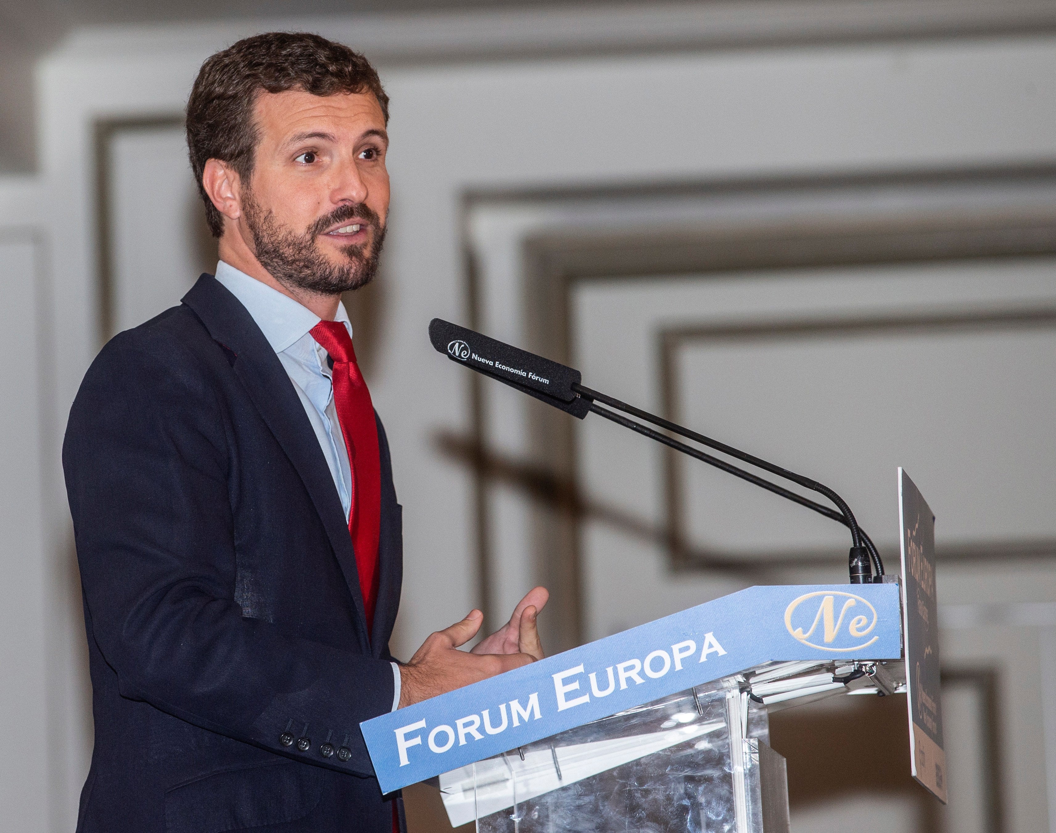 Casado, "dispuesto" a verse con Rivera aunque su propuesta sea para Sánchez Casado, "dispuesto" a verse con Rivera aunque su propuesta sea para Sánchez