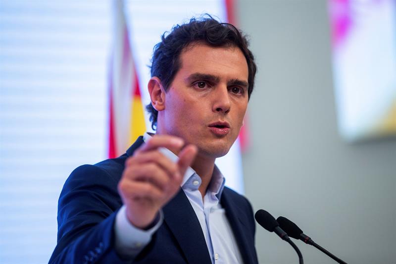 VOTA ¿Comparte las condiciones de Rivera a Sánchez para evitar la repetición de elecciones? VOTA ¿Comparte las condiciones de Rivera a Sánchez para evitar la repetición de elecciones?