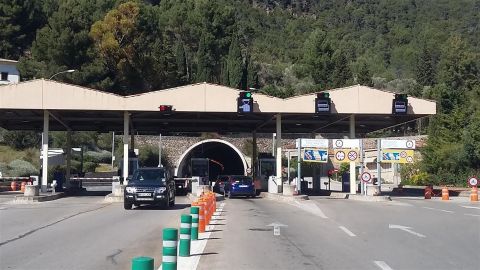 Entrada del t&uacute;nel de S&oacute;ller 