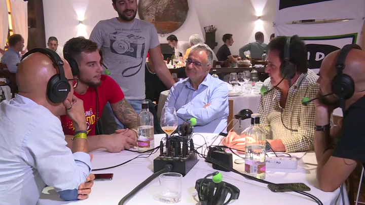 Willy Hernangómez: "Me ha dicho mi madre que siga con su apellido para ganar más oros" Willy Hernangómez: "Me ha dicho mi madre que siga con su apellido para ganar más oros"