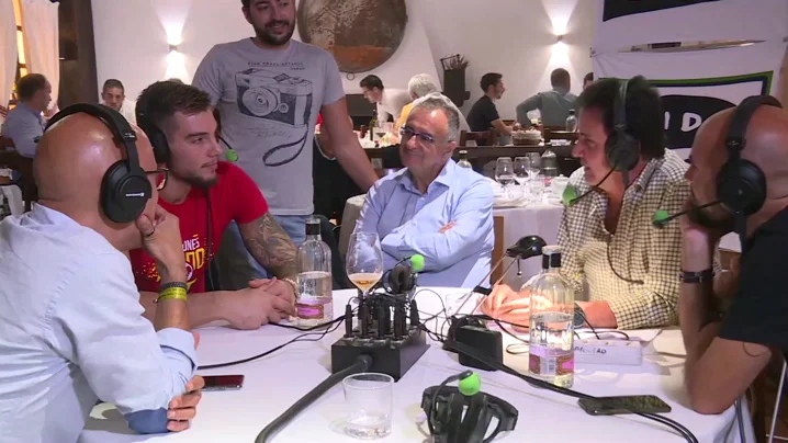 Willy Hernang&oacute;mez: "Me ha dicho mi madre que siga con su apellido para ganar m&aacute;s oros"