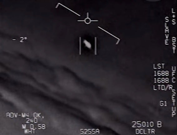 Los OVNIs del Pentágono Los OVNIs del Pentágono