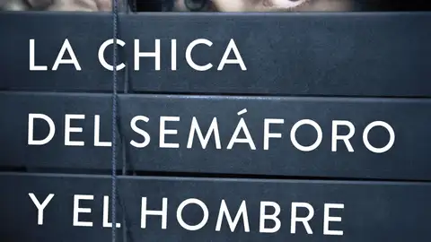 'La Chica del Semáforo y el Hombre del Coche' de David Orange 'La Chica del Semáforo y el Hombre del Coche' de David Orange