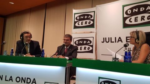 Jos&eacute; Mar&iacute;a Aburto, alcalde de Bilbao, en Julia en la onda