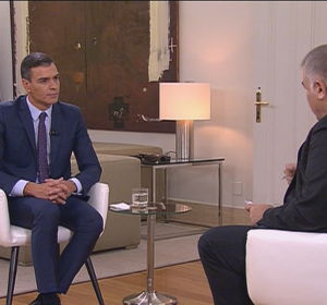 Entrevista a Pedro Sánchez en Moncloa Entrevista a Pedro Sánchez en Moncloa