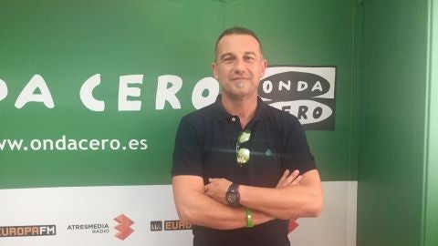 Julián Serrano, presidente y capitán del Padbol Elche One. Julián Serrano, presidente y capitán del Padbol Elche One.