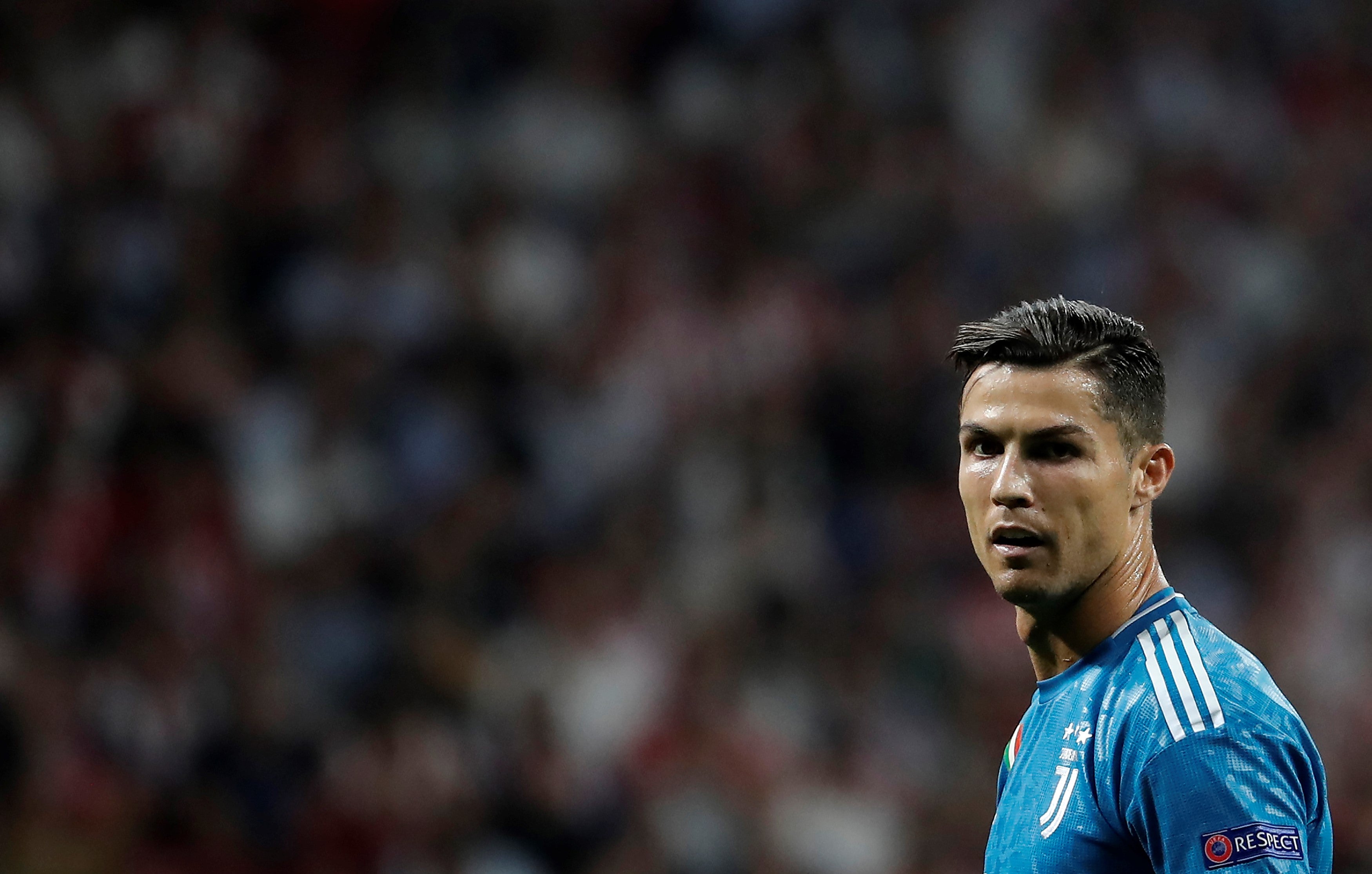 Miguel Venegas: "Cristiano no está bien aunque ahora no se enfada cuando le cambian" Miguel Venegas: "Cristiano no está bien aunque ahora no se enfada cuando le cambian"
