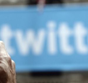Twitter Twitter