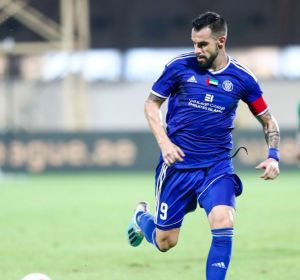 Álvaro Negredo, en fútbol emirarí. Álvaro Negredo, en fútbol emirarí.