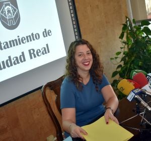 Sara Martínez, portavoz del equipo de Gobierno del Ayuntamiento de Ciudad Real Sara Martínez, portavoz del equipo de Gobierno del Ayuntamiento de Ciudad Real