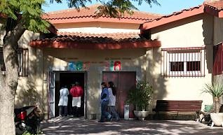 El Ayuntamiento de Elche pide a Educación que se mantenga el horario que existe en los colegios de educación especial El Ayuntamiento de Elche pide a Educación que se mantenga el horario que existe en los colegios de educación especial