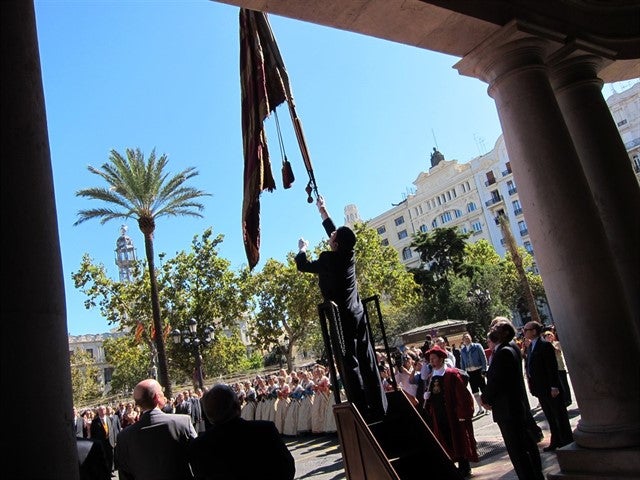 María José Catalá será la portadora de la Senyera en la procesión del 9 d'Octubre María José Catalá será la portadora de la Senyera en la procesión del 9 d'Octubre