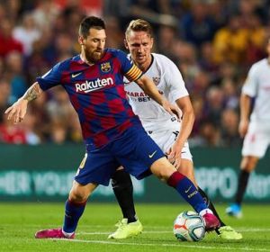 Messi, en una jugada del partido ante el Sevilla Messi, en una jugada del partido ante el Sevilla