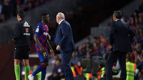 Dembel&eacute; se marcha tras su expulsi&oacute;n