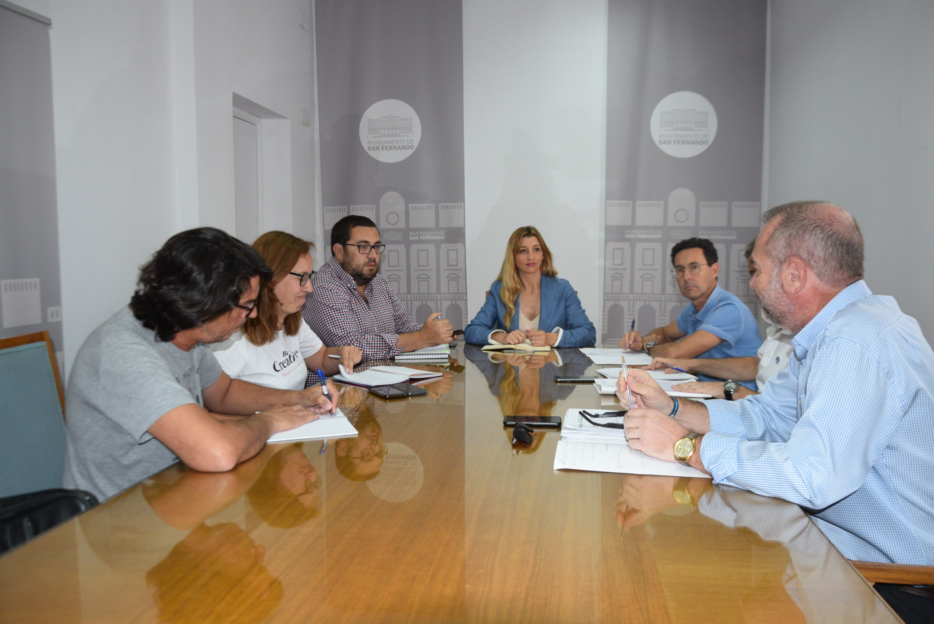 Ayuntamiento de San Fernando y vecinos de la Barriada Bazan, de la mano para vertebrar 3,7 millones de euros de la ITI Ayuntamiento de San Fernando y vecinos de la Barriada Bazan, de la mano para vertebrar 3,7 millones de euros de la ITI