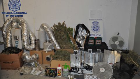 Material incautado por la Polic&iacute;a Nacional