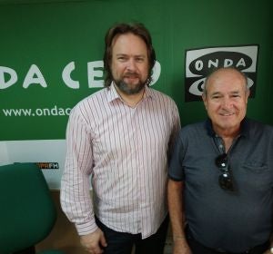 CRISTIAN LINDSEY Y PEPE PONS DE LA AGRUPACIÓN LÍRICA JOSÉ CHAZARRA CRISTIAN LINDSEY Y PEPE PONS DE LA AGRUPACIÓN LÍRICA JOSÉ CHAZARRA