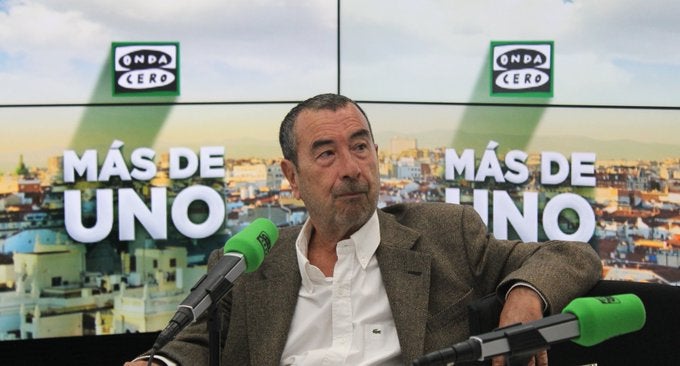 José Luis Garci, sobre 'El crack cero': "Lo que hago es hacer una película de otro tiempo" José Luis Garci, sobre 'El crack cero': "Lo que hago es hacer una película de otro tiempo"