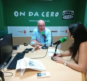 JUAN ANTONIO CARRETERO, COORDINADOR EN ELCHE DE LA FAPA GABRIEL MIRÓ JUAN ANTONIO CARRETERO, COORDINADOR EN ELCHE DE LA FAPA GABRIEL MIRÓ